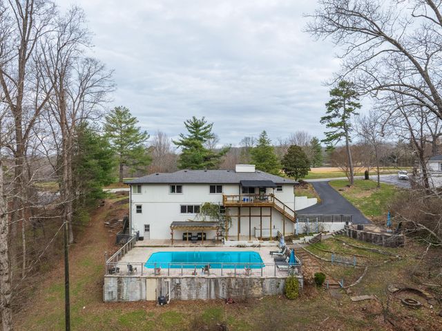 115 Golf Drive, Signal Mountain, TN 37377