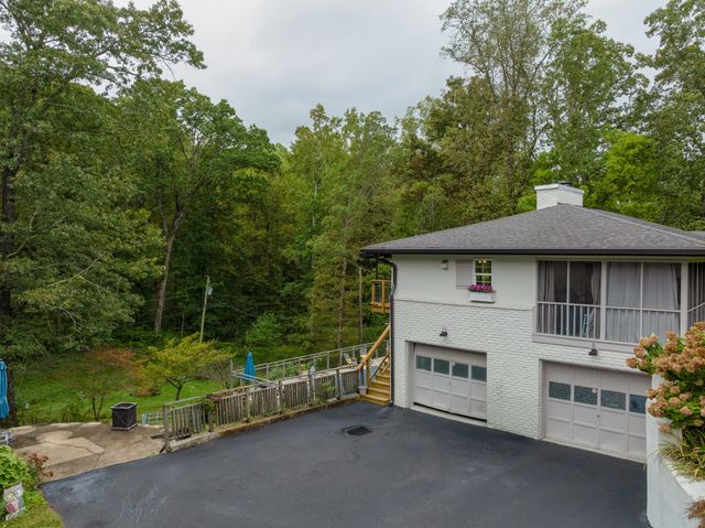 115 Golf Drive, Signal Mountain, TN 37377