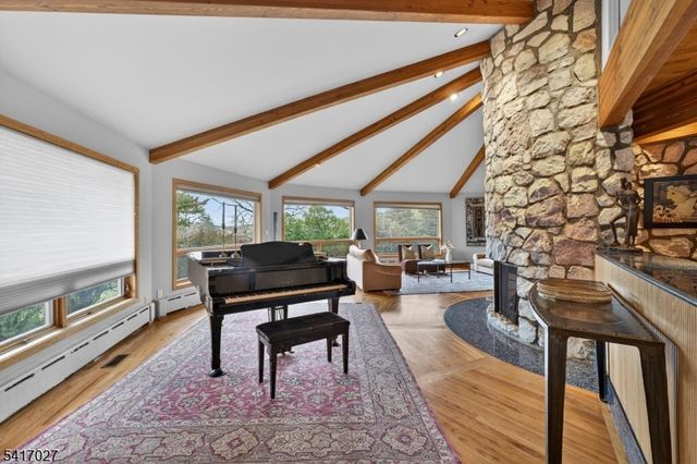 166 River Rd, Franklin Twp., NJ 08801