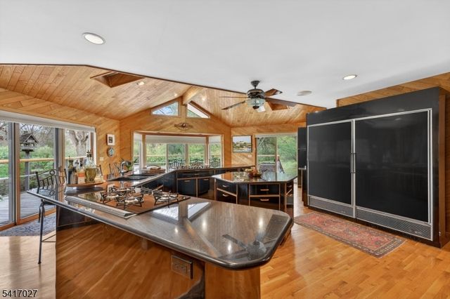 166 River Rd, Franklin Twp., NJ 08801