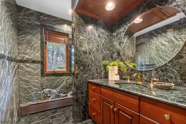 166 River Rd, Franklin Twp., NJ 08801