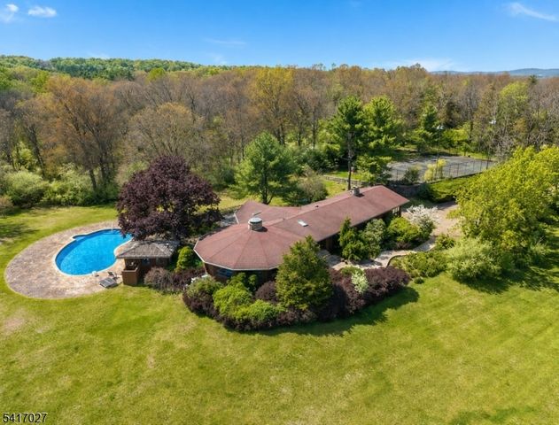166 River Rd, Franklin Twp., NJ 08801