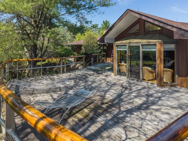 166 River Rd, Franklin Twp., NJ 08801
