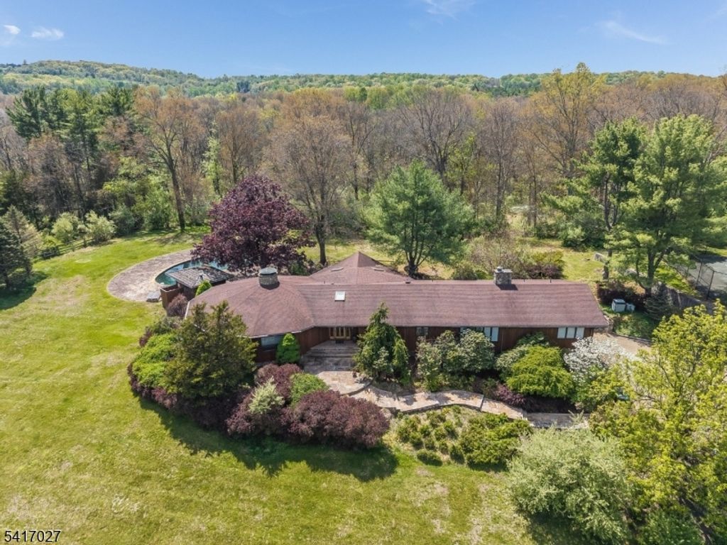 166 River Rd, Franklin Twp., NJ 08801