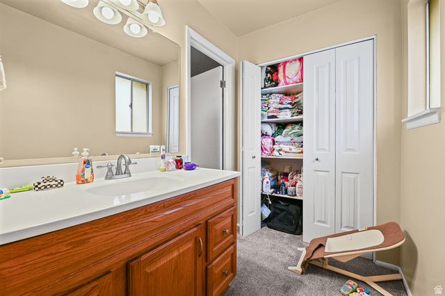 7445 S RICH WAY, Cottonwood Heights, UT 84121