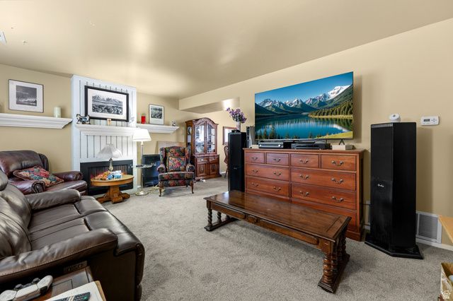 7445 S RICH WAY, Cottonwood Heights, UT 84121