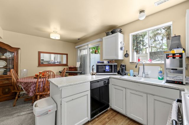 7445 S RICH WAY, Cottonwood Heights, UT 84121
