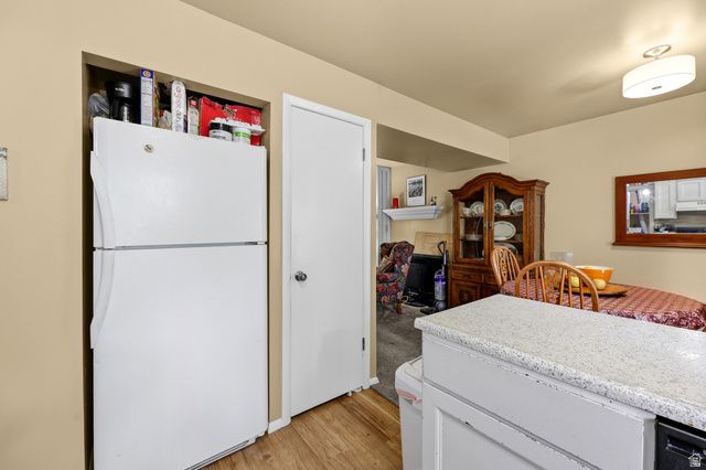7445 S RICH WAY, Cottonwood Heights, UT 84121