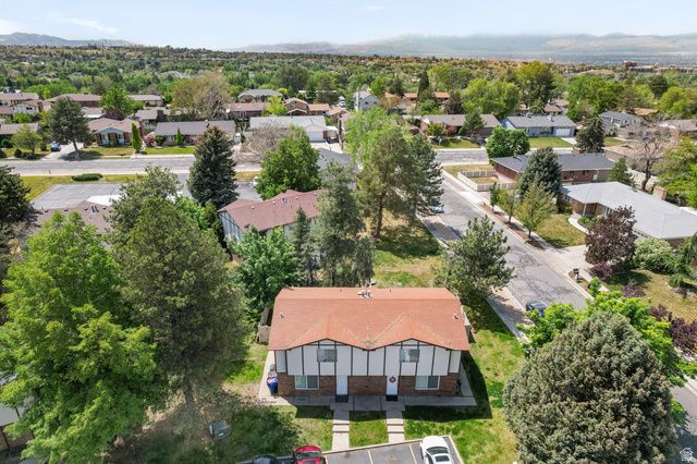 7445 S RICH WAY, Cottonwood Heights, UT 84121