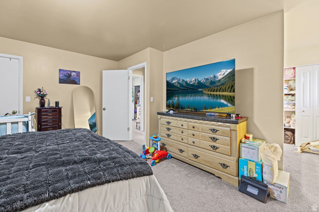 Image 15 of property listing at 7445 S RICH WAY, Cottonwood Heights, UT 84121