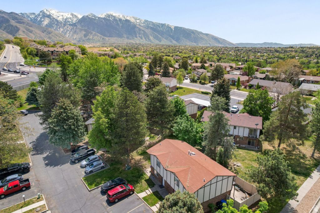 Image 40 of property listing at 7445 S RICH WAY, Cottonwood Heights, UT 84121