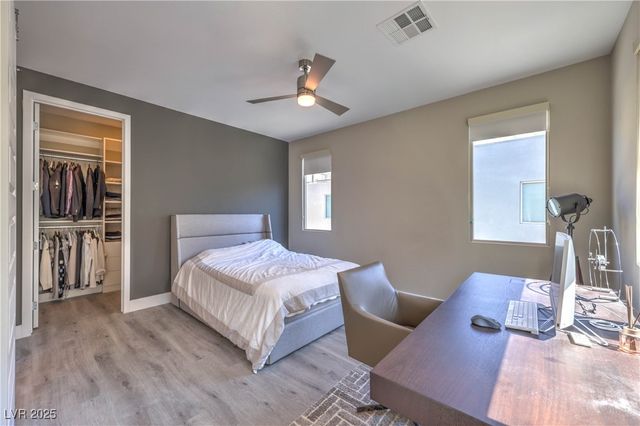 11379 Gravitation Drive, Las Vegas, NV 89135