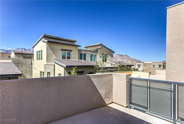 11379 Gravitation Drive, Las Vegas, NV 89135