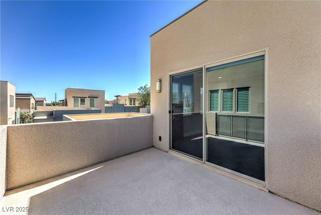 11379 Gravitation Drive, Las Vegas, NV 89135