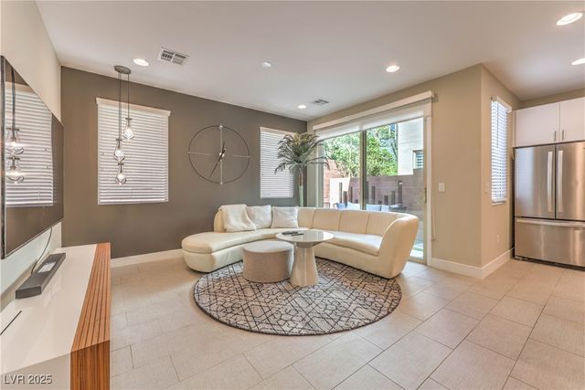 11379 Gravitation Drive, Las Vegas, NV 89135