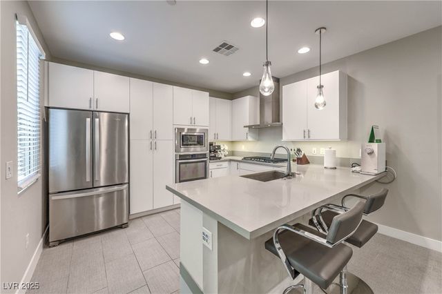 11379 Gravitation Drive, Las Vegas, NV 89135