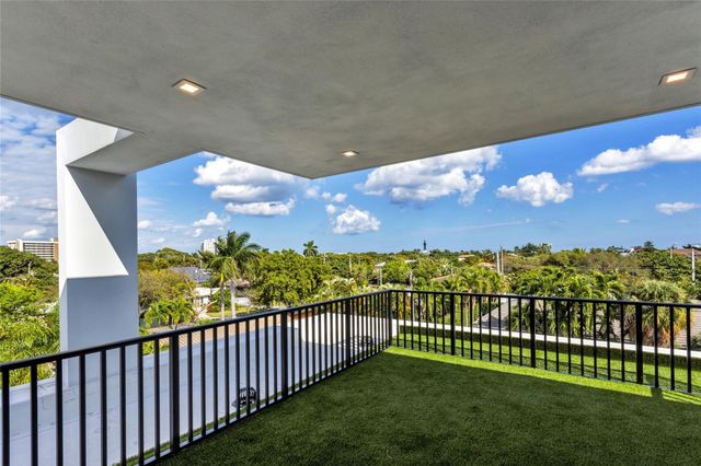 3205 Leigh Road, Pompano Beach, FL 33062