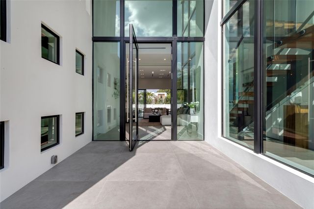 3205 Leigh Road, Pompano Beach, FL 33062