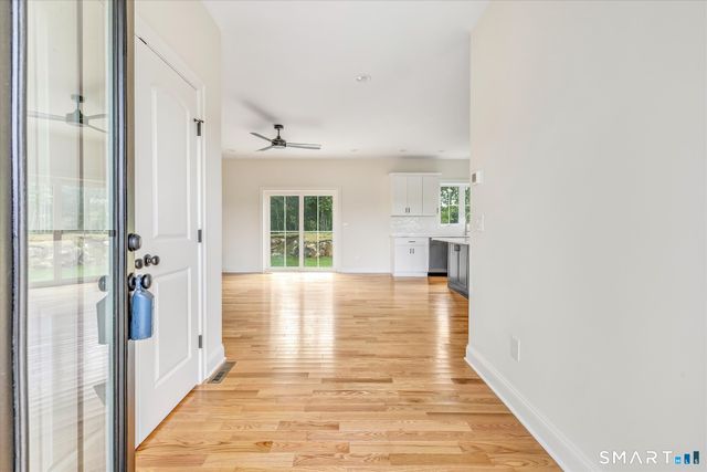 20 Hunting Ridge Road, Middlebury, CT 06762