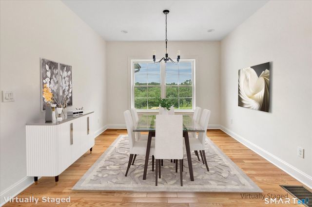 20 Hunting Ridge Road, Middlebury, CT 06762