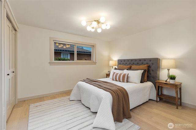 9506 18th Avenue NW, Seattle, WA 98117