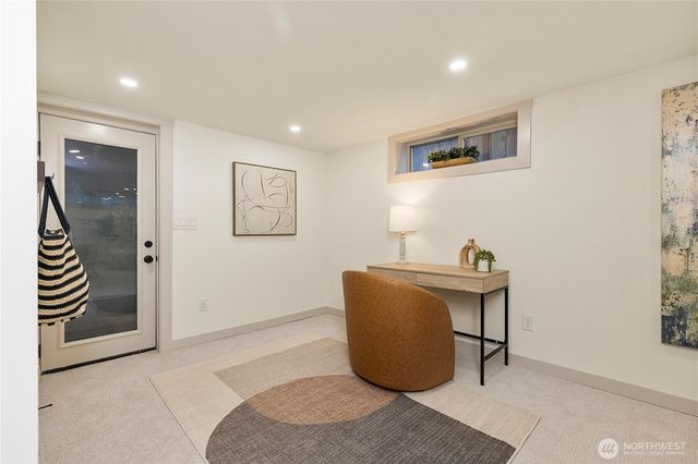 9506 18th Avenue NW, Seattle, WA 98117