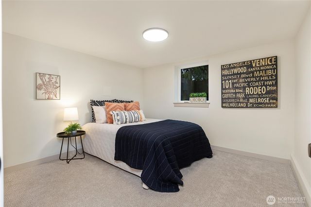 9506 18th Avenue NW, Seattle, WA 98117