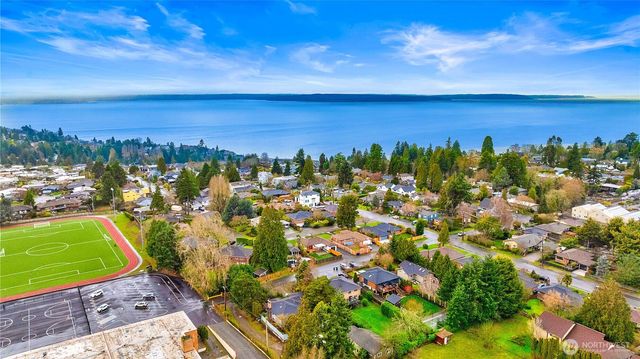 9506 18th Avenue NW, Seattle, WA 98117