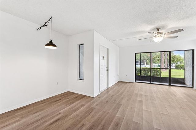 1326 PINE RIDGE CIRCLE E A1, Tarpon Springs, FL 34688
