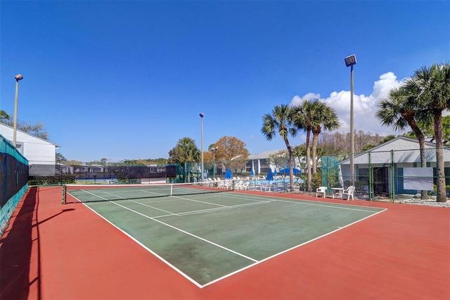 1326 PINE RIDGE CIRCLE E A1, Tarpon Springs, FL 34688