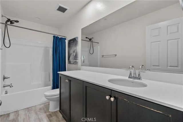 6949 Beale, Palmdale, CA 93552