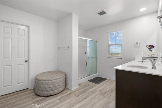 6949 Beale, Palmdale, CA 93552