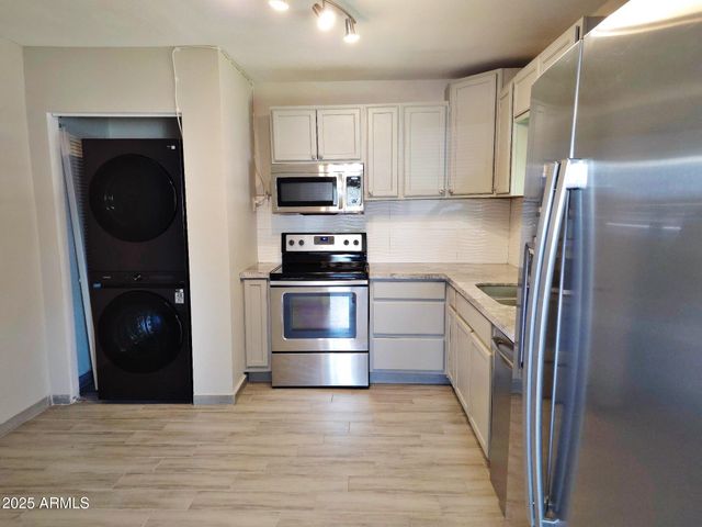 624 E Roosevelt Avenue, Buckeye, AZ 85326