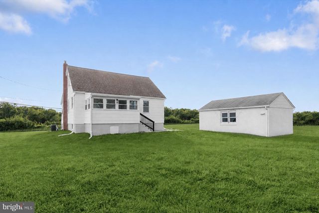 6521 RIDGE RD, Baltimore, MD 21237