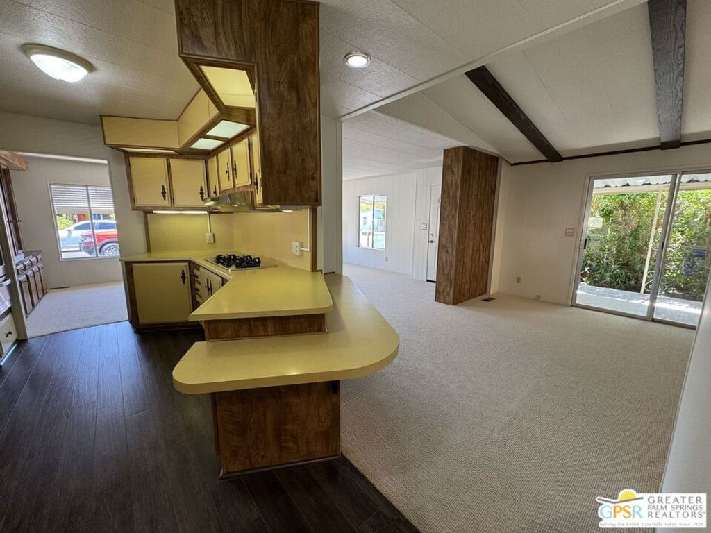 Image 7 of property listing at 345 San Domingo Drive, Palm Springs, CA 92264