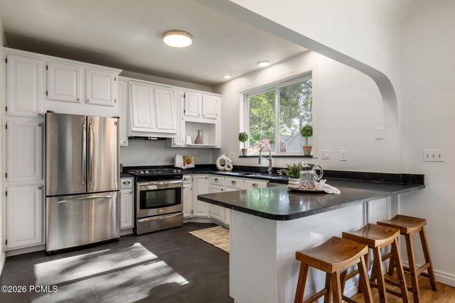 2491 S Alden Street, Salt Lake City, UT 84106