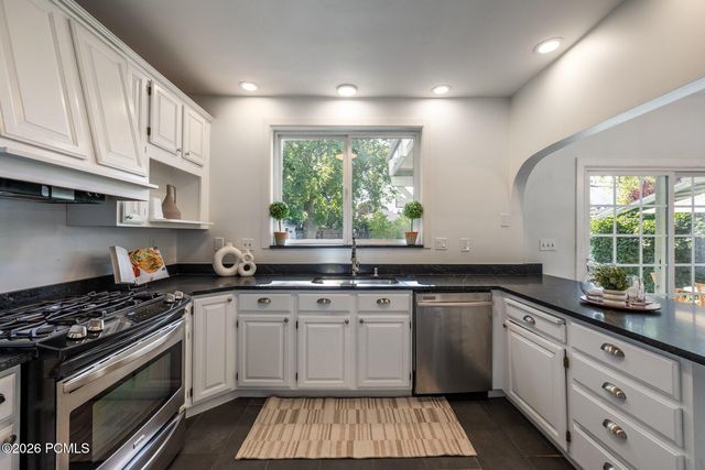 2491 S Alden Street, Salt Lake City, UT 84106
