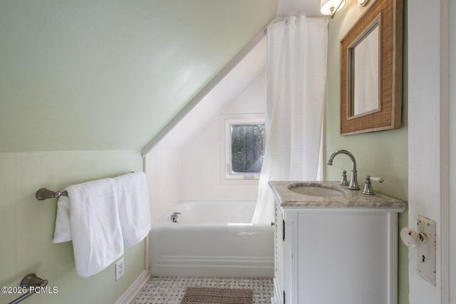 2491 S Alden Street, Salt Lake City, UT 84106