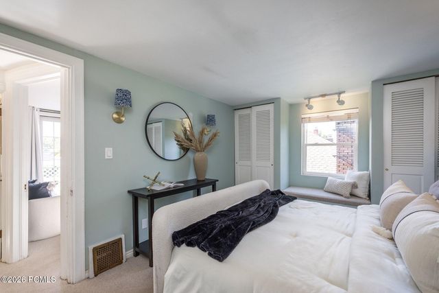 2491 S Alden Street, Salt Lake City, UT 84106
