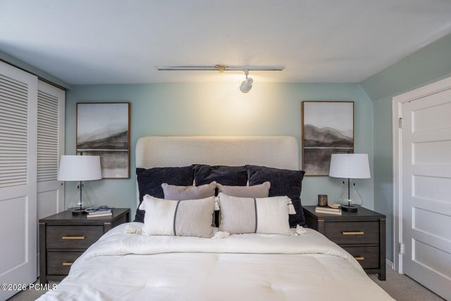 2491 S Alden Street, Salt Lake City, UT 84106