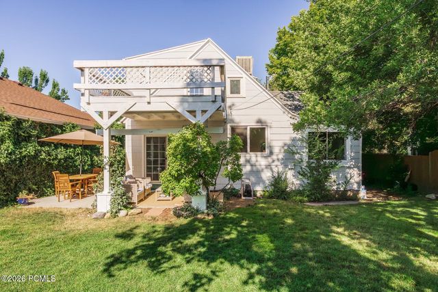 2491 S Alden Street, Salt Lake City, UT 84106