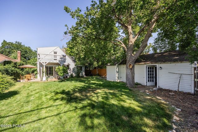 2491 S Alden Street, Salt Lake City, UT 84106