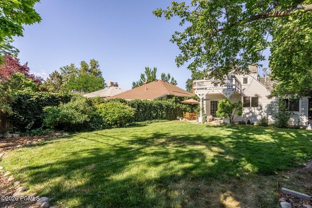 2491 S Alden Street, Salt Lake City, UT 84106