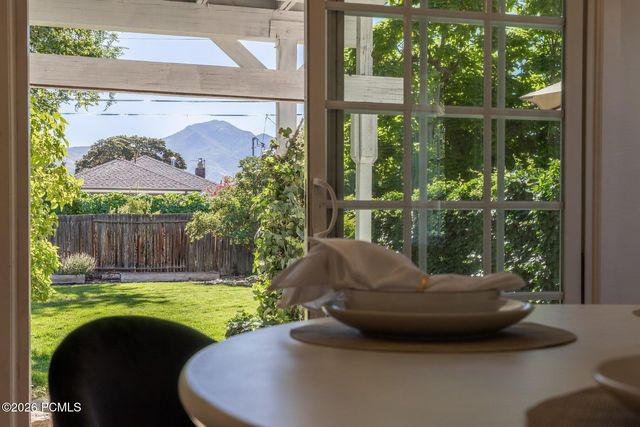 2491 S Alden Street, Salt Lake City, UT 84106