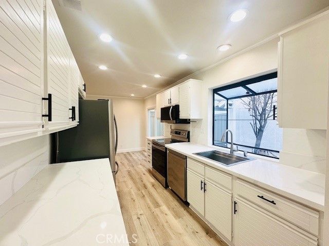 12 Amberleaf, Irvine, CA 92614