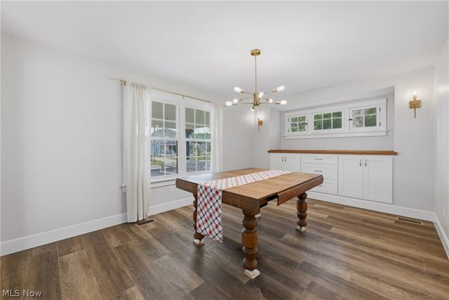 547 S Main Street, Hubbard, OH 44425