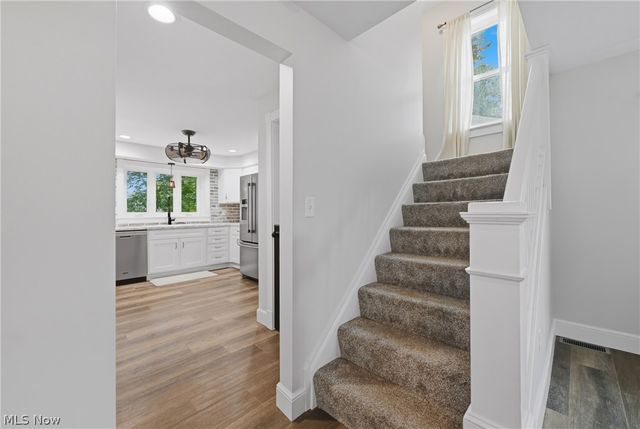547 S Main Street, Hubbard, OH 44425