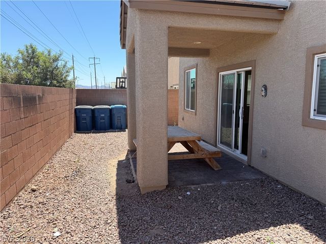 6070 Forest Archer Place, Las Vegas, NV 89122