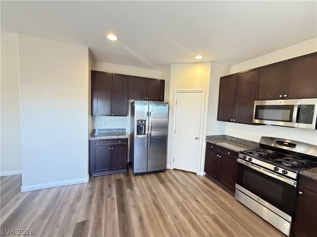 6070 Forest Archer Place, Las Vegas, NV 89122
