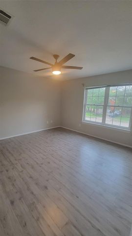 16911 Elmwood Glen Court, Houston, TX 77095